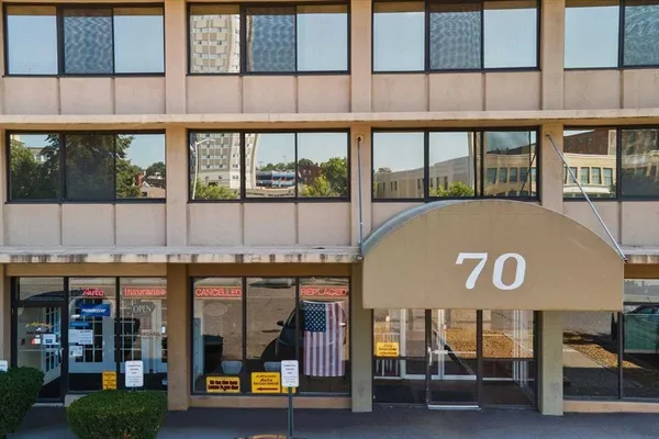 $1,900 | 70 Southbridge Street, Unit 504, Worcester, MA 01608