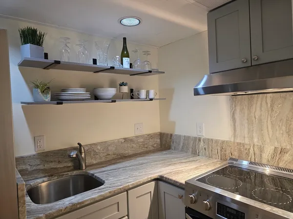 $1,900 | 70 Southbridge Street, Unit 504, Worcester, MA 01608