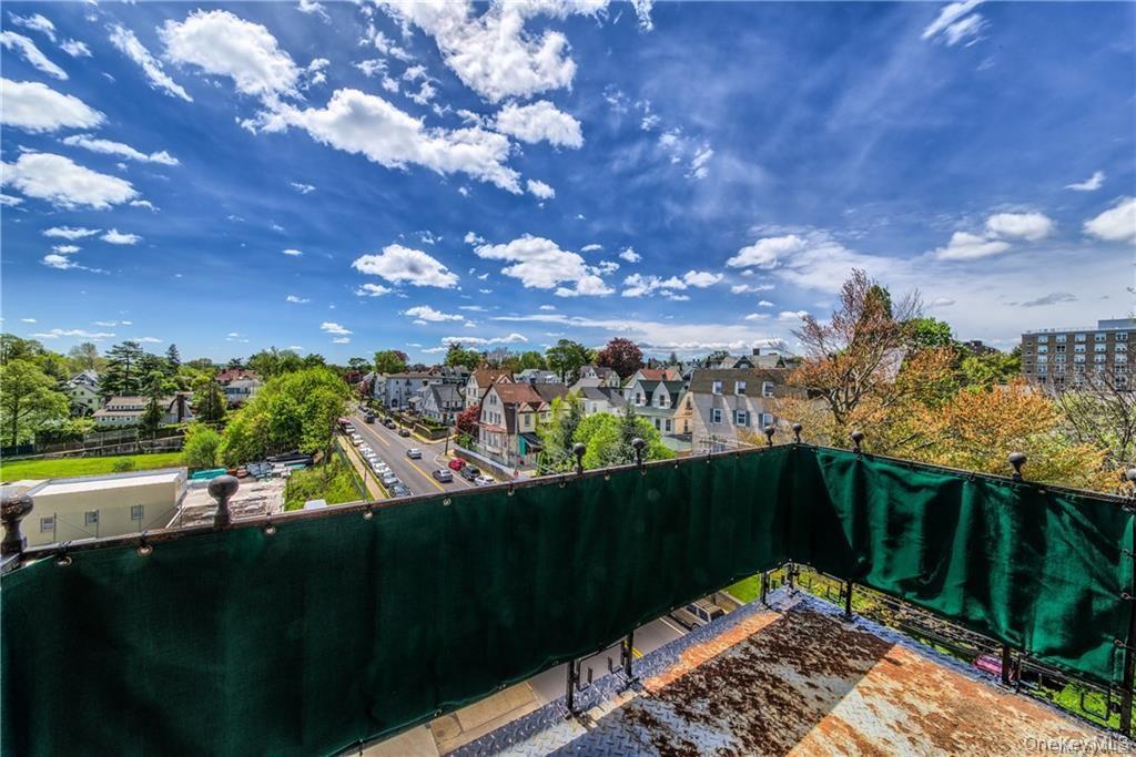 36 Echo Avenue, Unit 5C New Rochelle, NY 10801 - Photo 4 of 18 a view of a city