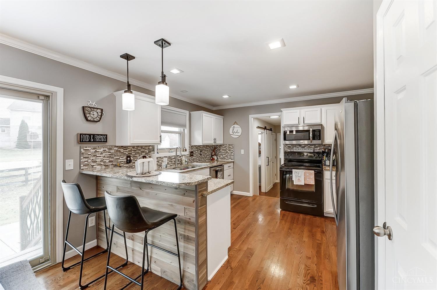 1356 Black Road Hamilton, OH 45013 - Photo 15 of 50
