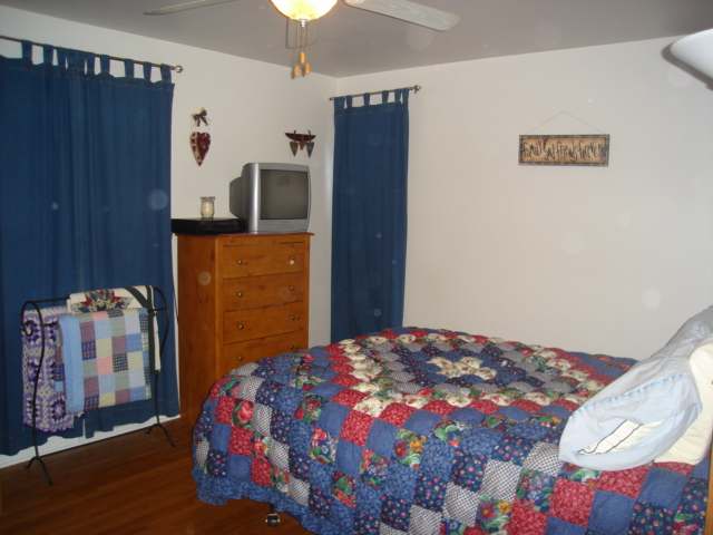 215 North Locust Road Spokane, WA 99206 - Photo 5 of 7