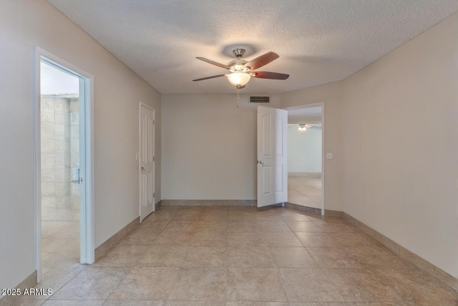 4714 East Ardmore Road Phoenix, AZ 85044 - Photo 10 of 28 Master empty