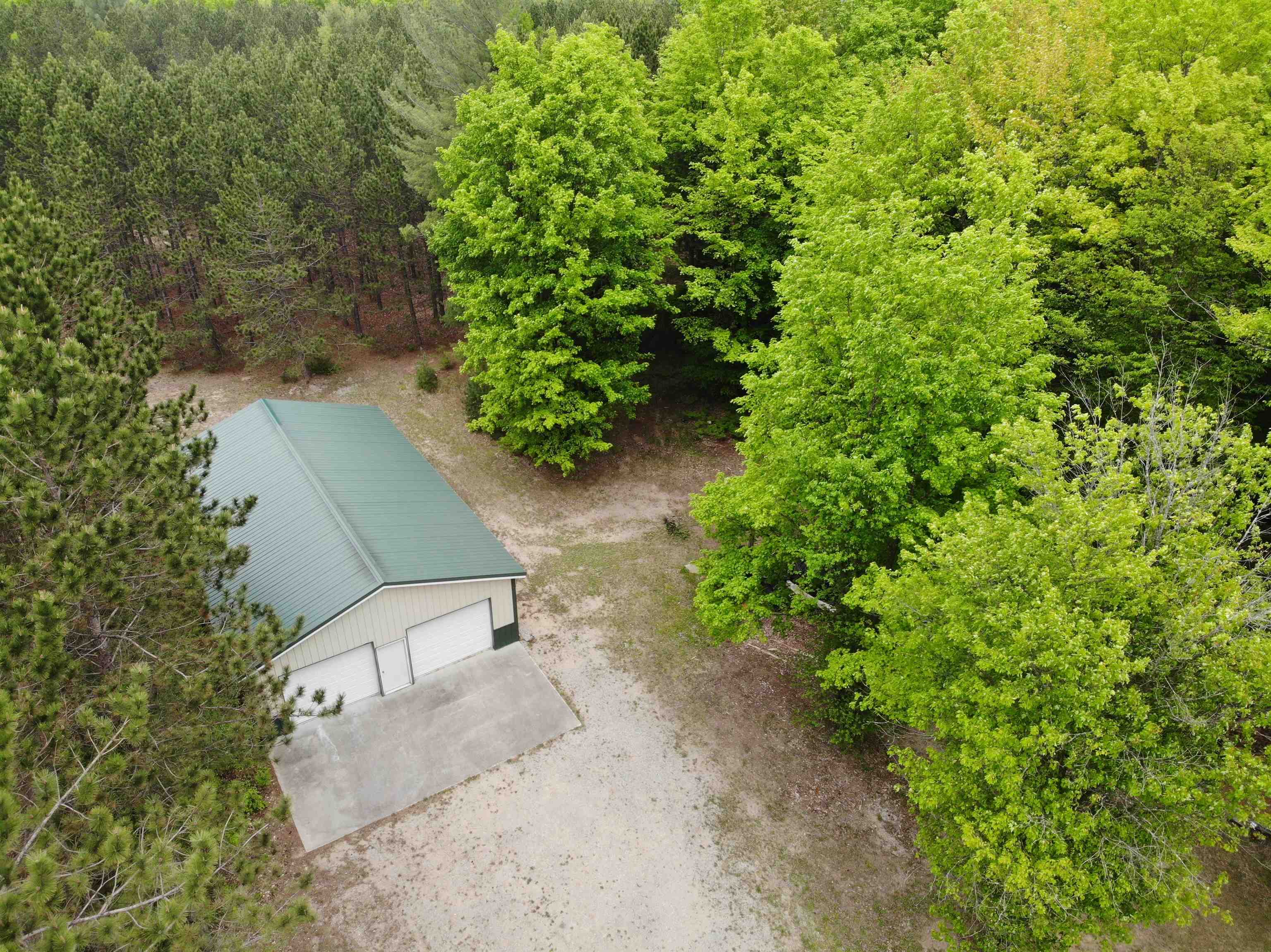 135 Montgomery Road Southwest South Boardman, MI 49680 - Photo 13 of 59