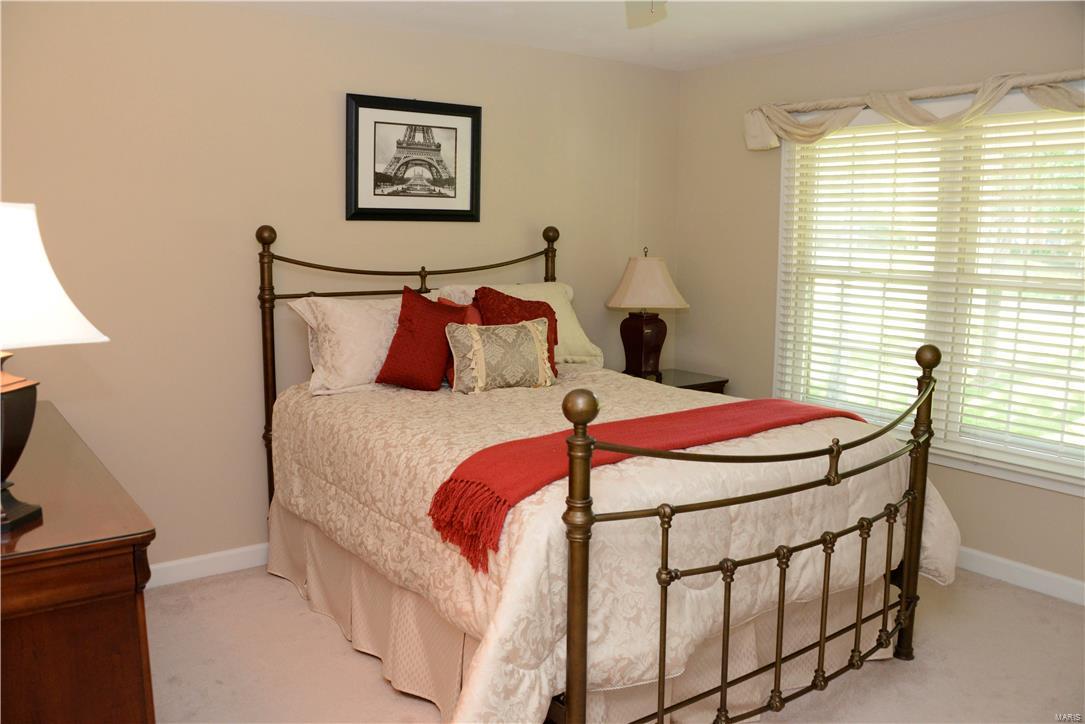 9718 Fall Ridge Trail Sunset Hills, MO 63127 - Photo 17 of 30 Gallery Image 17