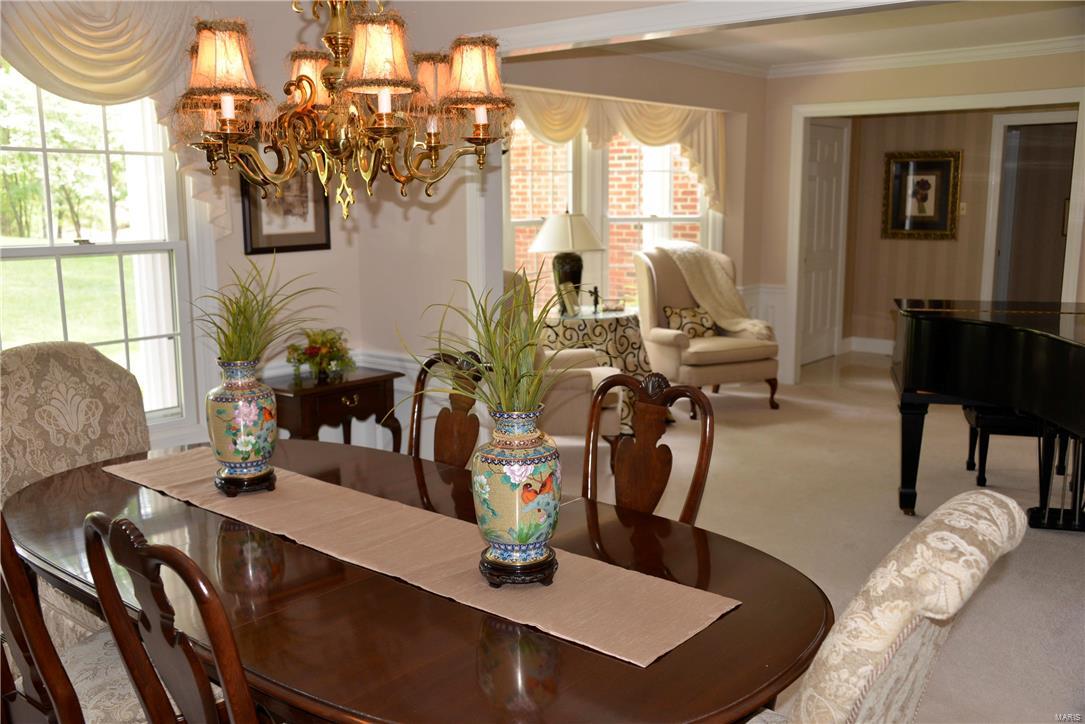9718 Fall Ridge Trail Sunset Hills, MO 63127 - Photo 5 of 30 Gallery Image 5
