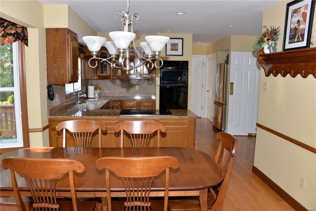 9718 Fall Ridge Trail Sunset Hills, MO 63127 - Photo 8 of 30 Gallery Image 8