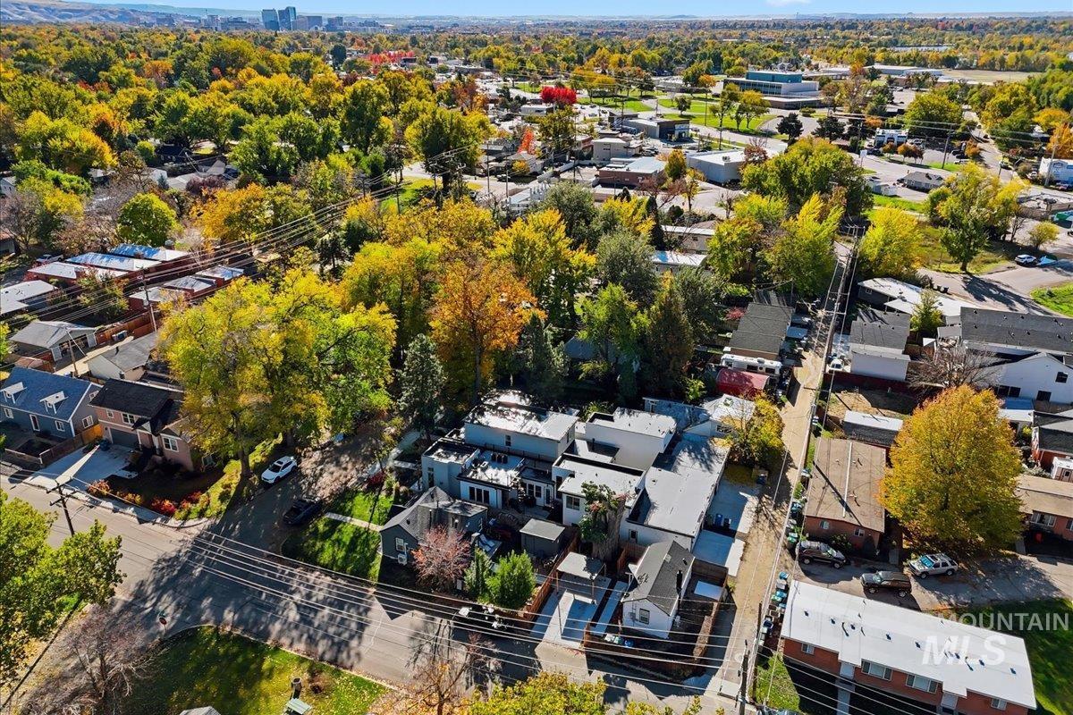 2129 North 34th Street Boise, ID 83703 - Photo 46 of 50 Aerial perspective of suburban area