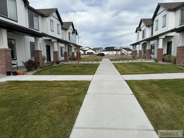 $297,000 | 1063 Jaylee Drive, Unit 3, Rigby, ID 83442
