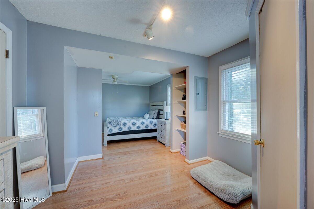 707 Clermont Road New Bern, NC 28560 - Photo 28 of 34 Primary Bedroom