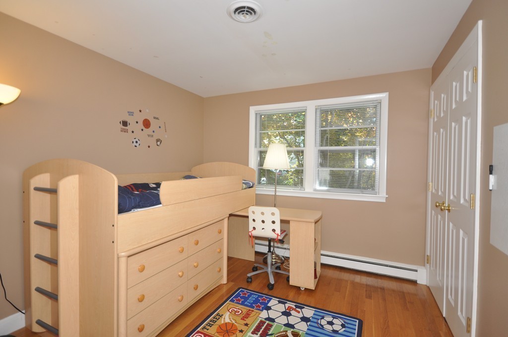 24 Eastern Avenue Lexington, MA 02421 - Photo 16 of 25