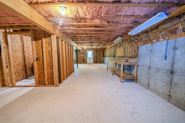 $699,000 | 19 Bracken Lane, Stockton Springs, ME 04981