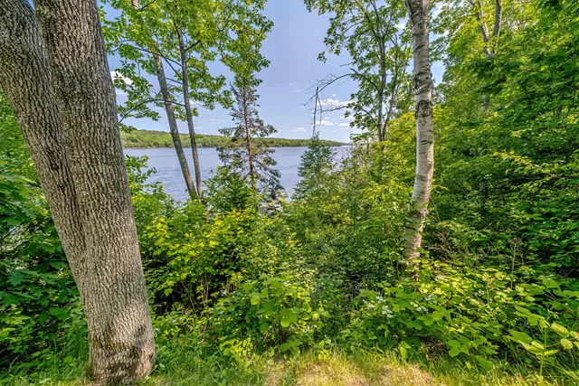 $699,000 | 19 Bracken Lane, Stockton Springs, ME 04981