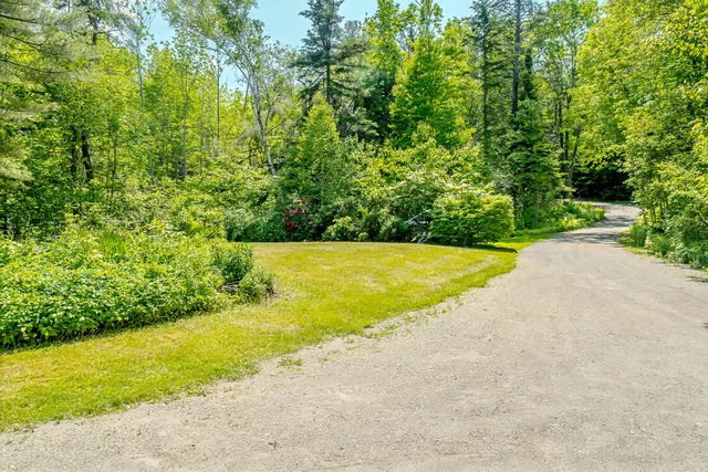 $699,000 | 19 Bracken Lane, Stockton Springs, ME 04981