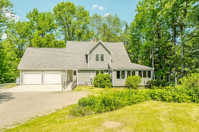 $699,000 | 19 Bracken Lane, Stockton Springs, ME 04981