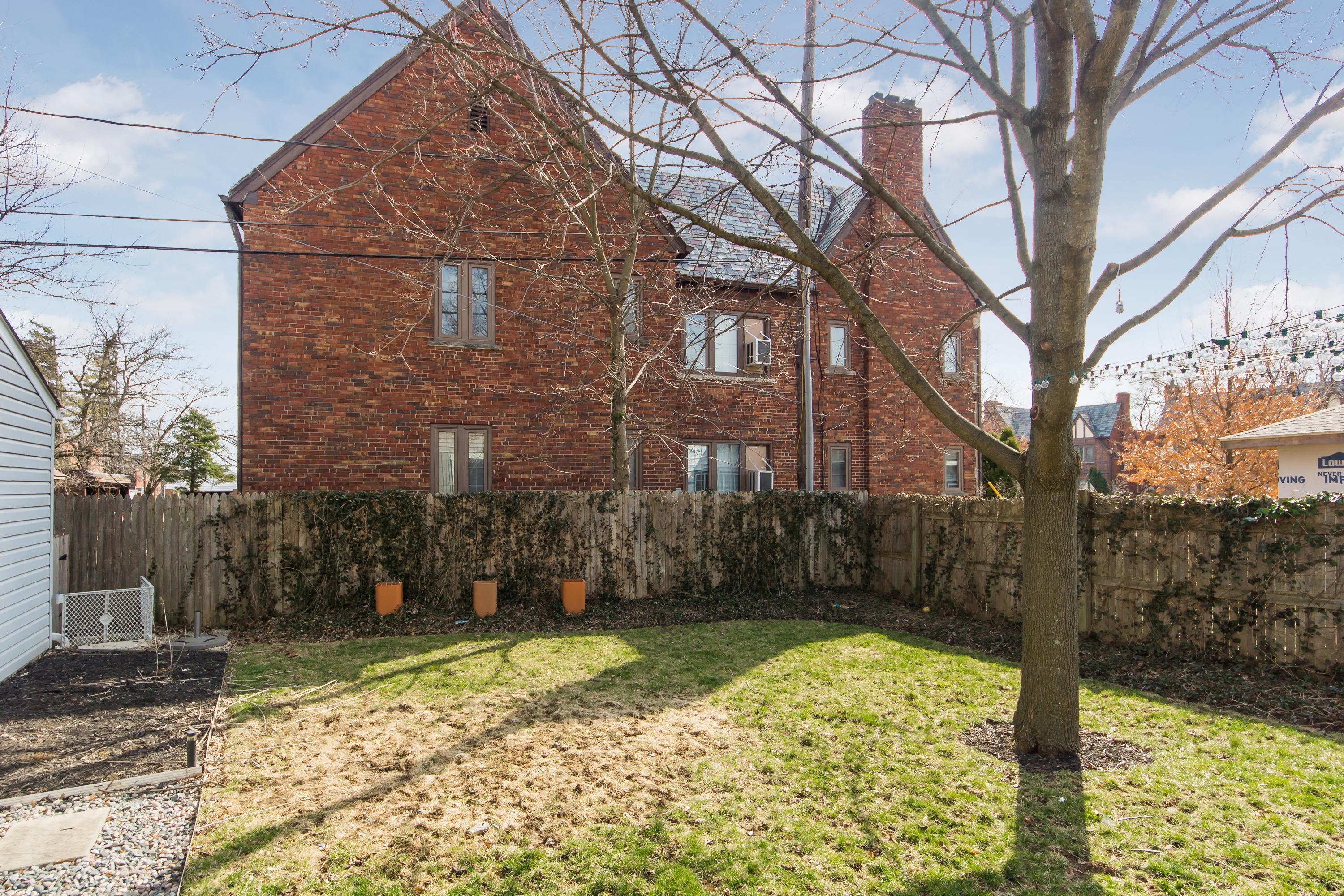 1748 Andover Road Columbus, OH 43212 - Photo 31 of 34 Gallery Image 31
