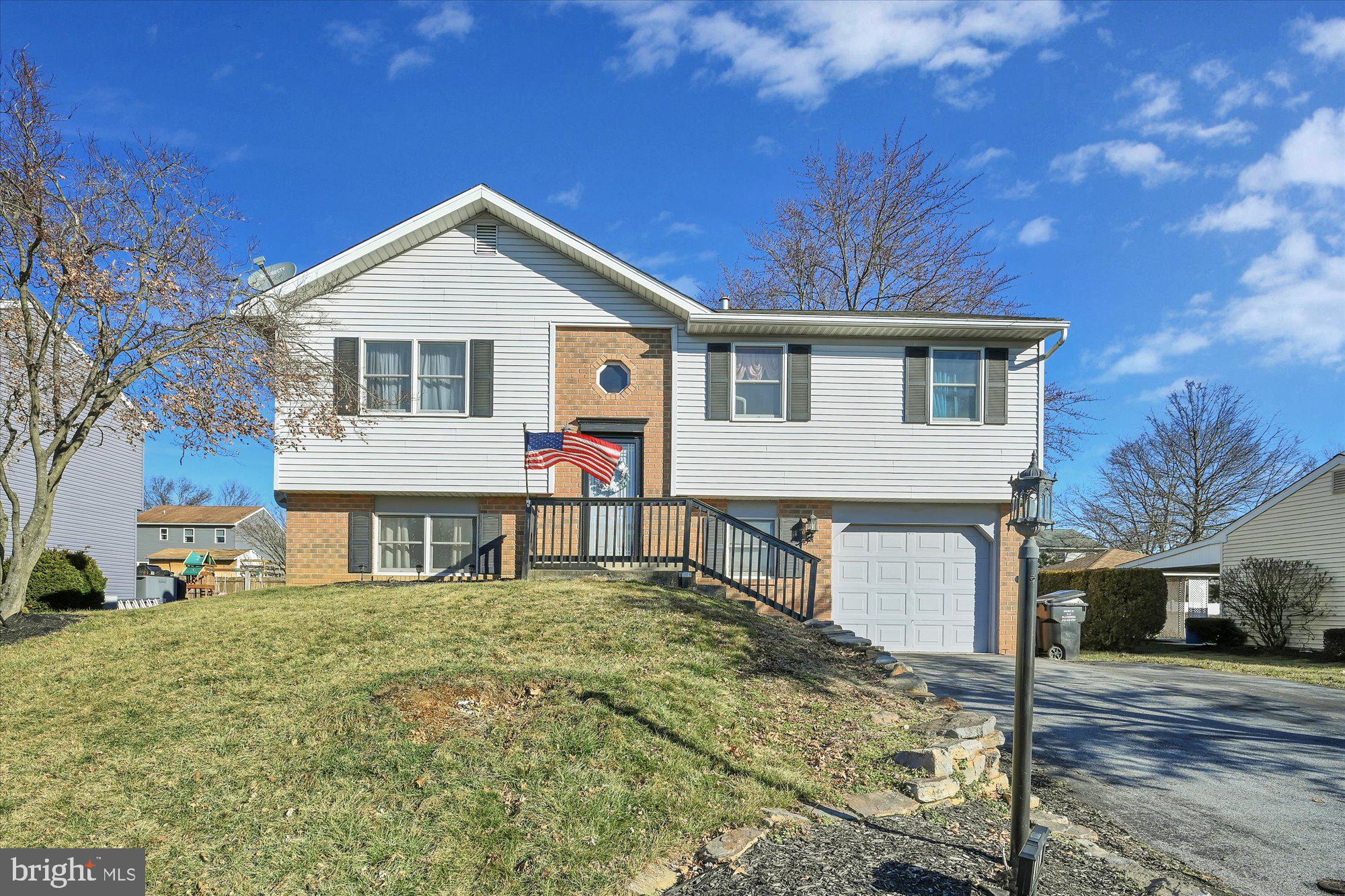 4717 Painted Sky Road Reading, PA 19606 - Photo 3 of 27 Gallery Image 3