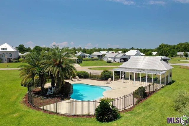 $44,900 | 17270 Tchula Drive, Springfield, LA 70462