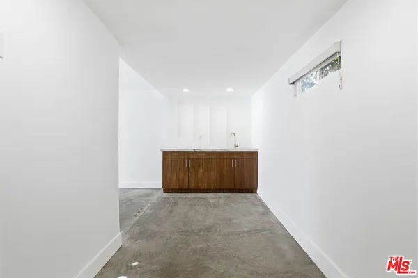 $5,299 | 6415 Madden Avenue, Los Angeles, CA 90043