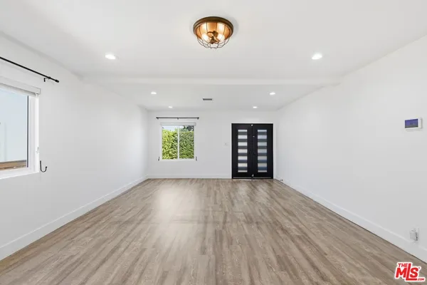$5,299 | 6415 Madden Avenue, Los Angeles, CA 90043
