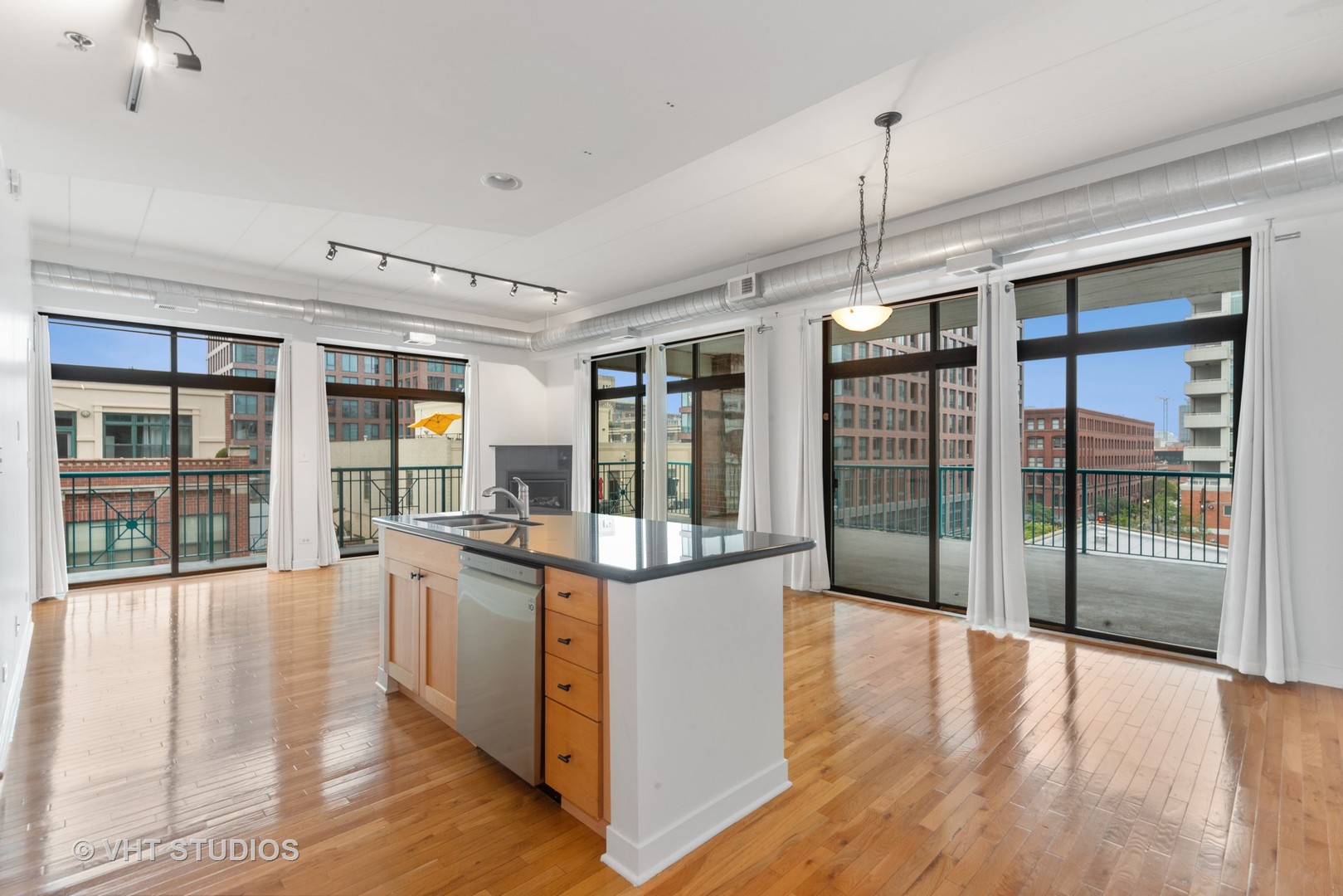 920 West Madison Street, Unit A5 Chicago, IL 60607 - Photo 2 of 16