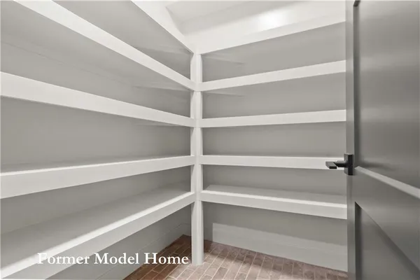 $859,911 | 2517 Northeast Woodland Court, Lee's Summit, MO 64086