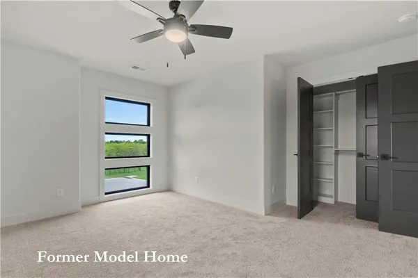 $859,911 | 2517 Northeast Woodland Court, Lee's Summit, MO 64086