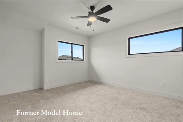 $859,911 | 2517 Northeast Woodland Court, Lee's Summit, MO 64086