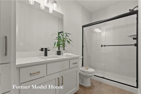 $859,911 | 2517 Northeast Woodland Court, Lee's Summit, MO 64086