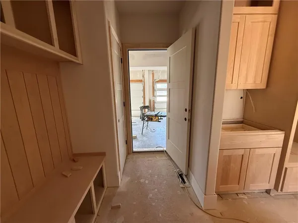 $859,911 | 2517 Northeast Woodland Court, Lee's Summit, MO 64086