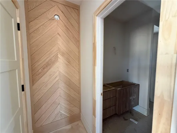 $859,911 | 2517 Northeast Woodland Court, Lee's Summit, MO 64086