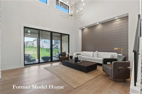 $859,911 | 2517 Northeast Woodland Court, Lee's Summit, MO 64086