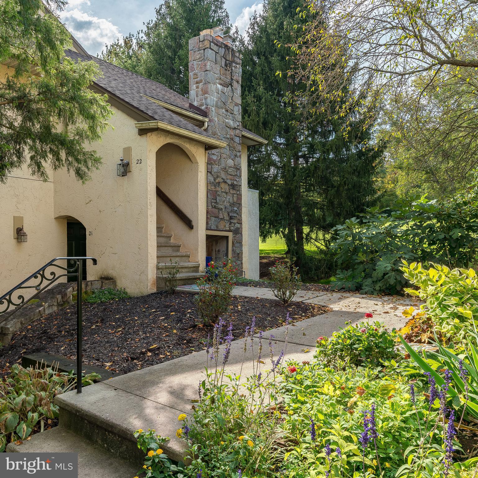 22 Muirfield Drive Reading, PA 19607 - Photo 1 of 34 Gallery Image 1