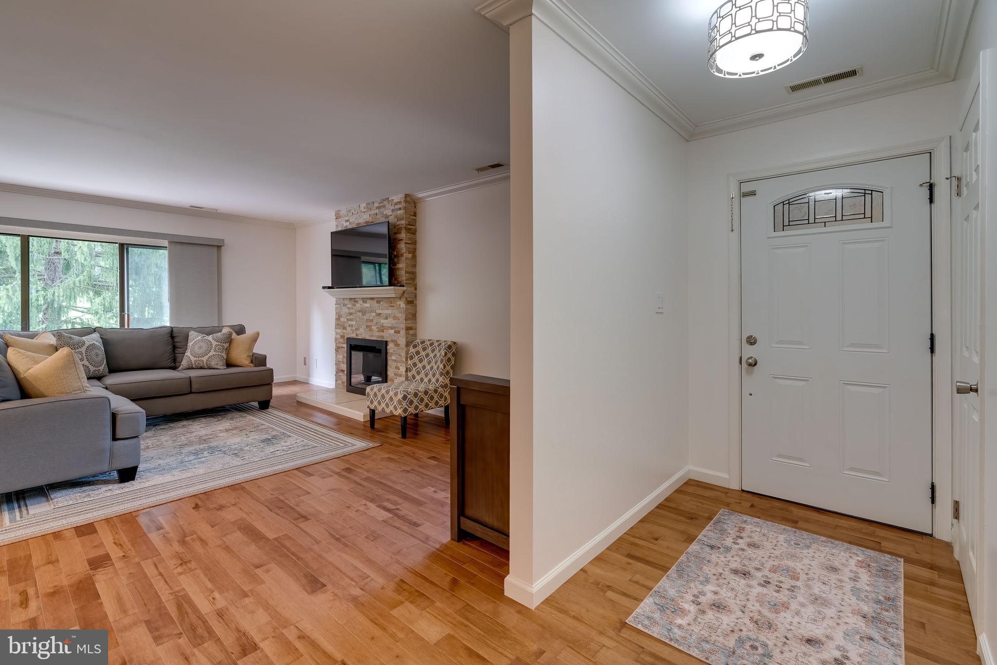 22 Muirfield Drive Reading, PA 19607 - Photo 2 of 34 Gallery Image 2