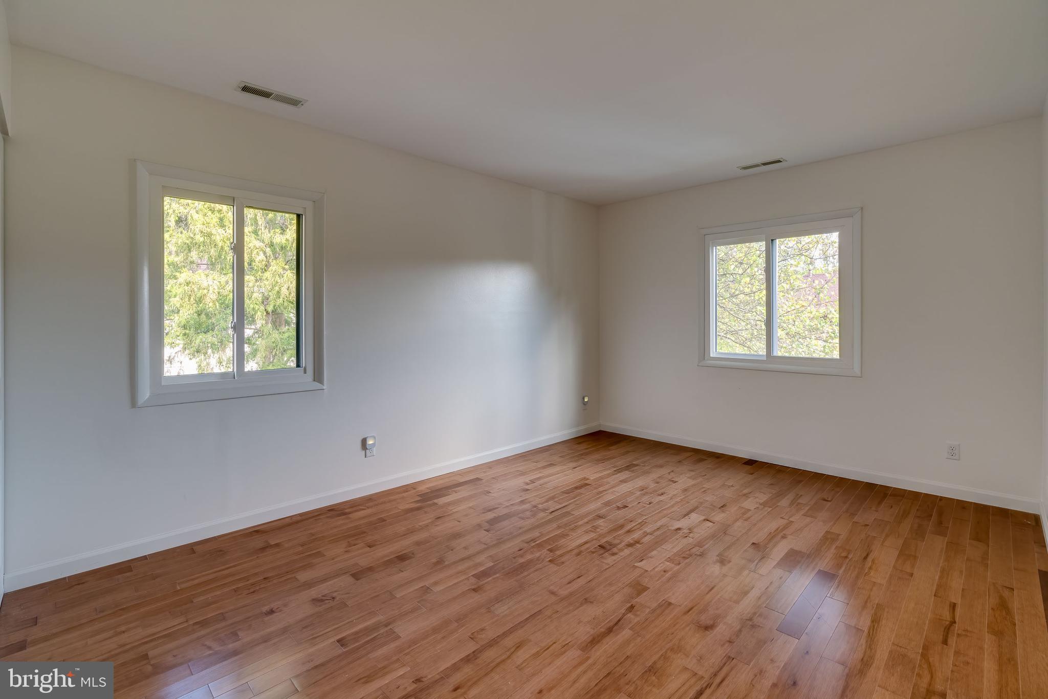 22 Muirfield Drive Reading, PA 19607 - Photo 6 of 34 Gallery Image 6