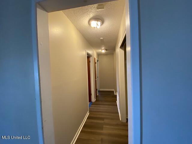 2005 Switzer Road Gulfport, MS 39507 - Photo 4 of 10 IMG_0918