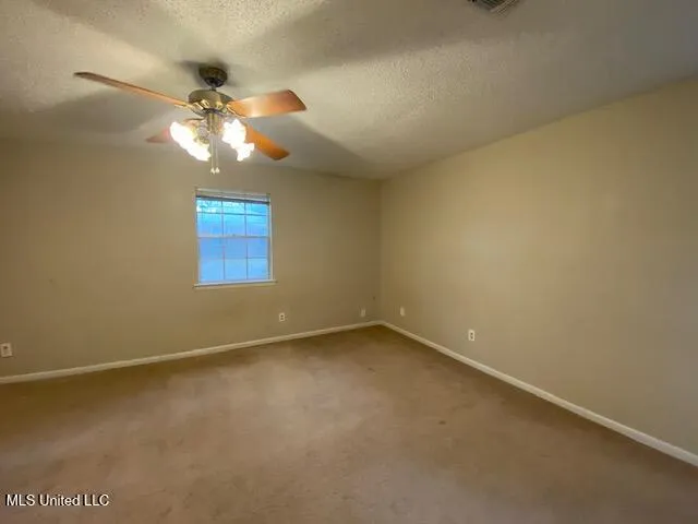 $1,350 | 2005 Switzer Road, Gulfport, MS 39507