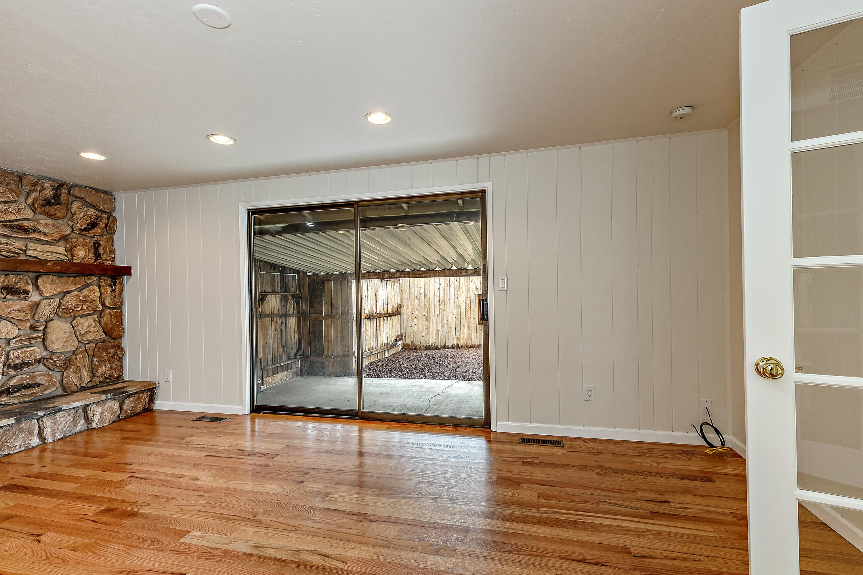 1589 Springbrook Road Medford, OR 97504 - Photo 30 of 46 SR(30)