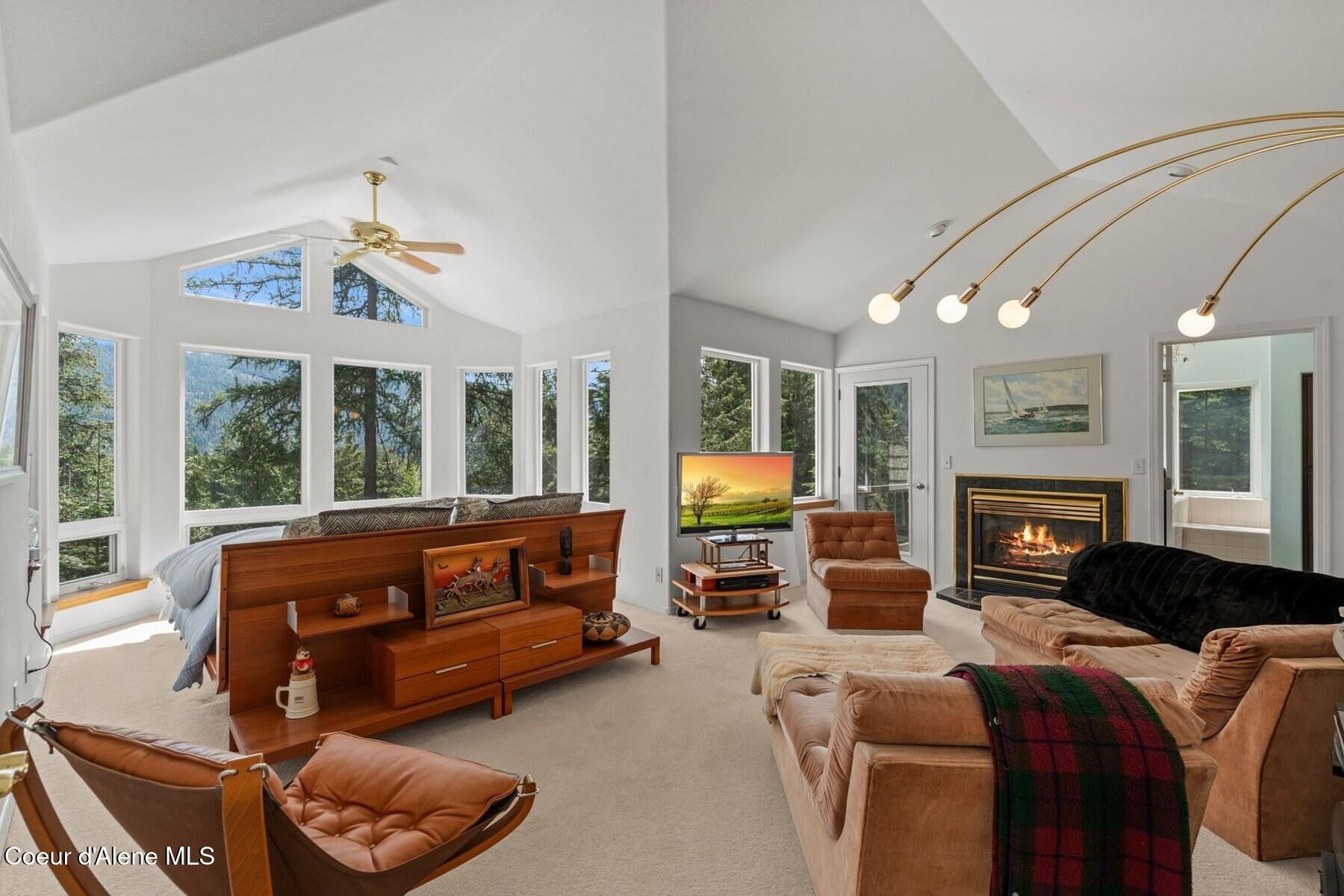 38 South Quail Run Sandpoint, ID 83864 - Photo 14 of 53 En suite primary bedroom