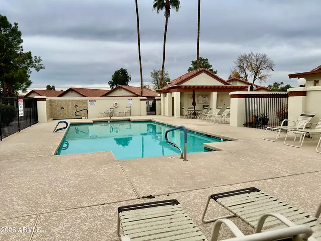 $347,000 | 1120 North Val Vista Drive, Unit 28, Gilbert, AZ 85234