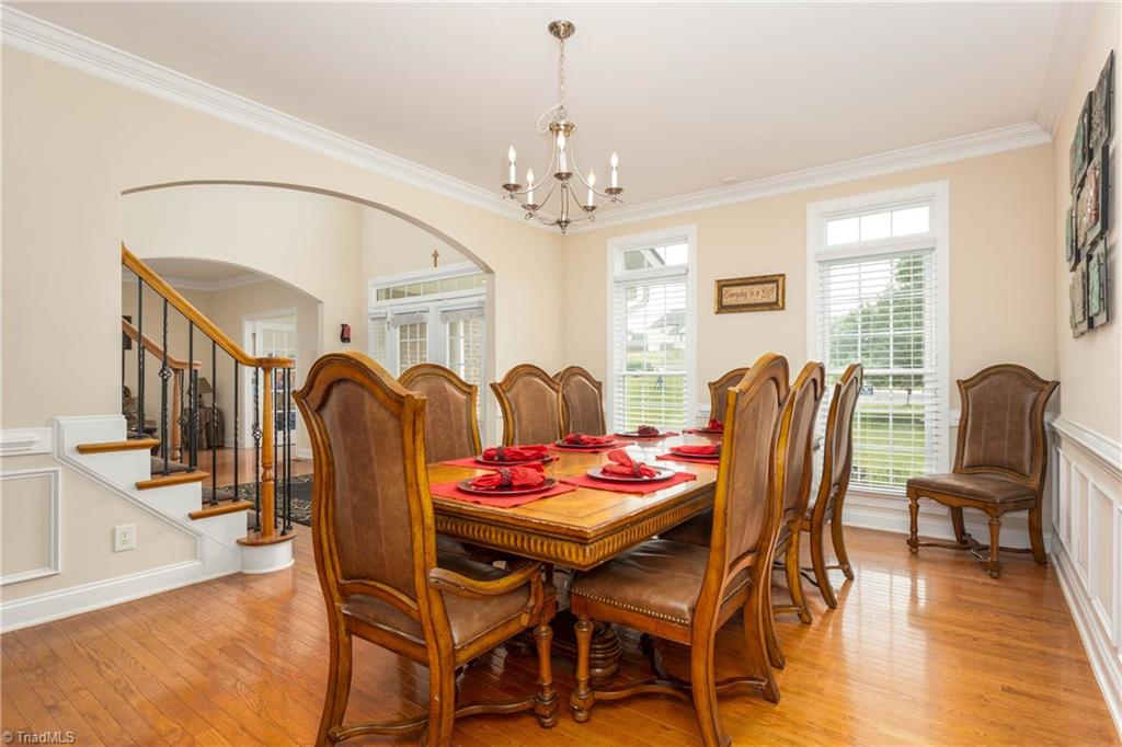 8612 Yvonne Court Oak Ridge, NC 27310 - Photo 8 of 44