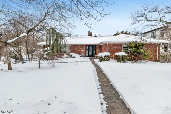 $6,200 | 475 Cedar Lane, Paramus, NJ 07652