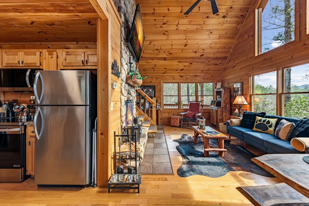 9 Dean Court Blue Ridge, GA 30513 - Photo 24 of 82