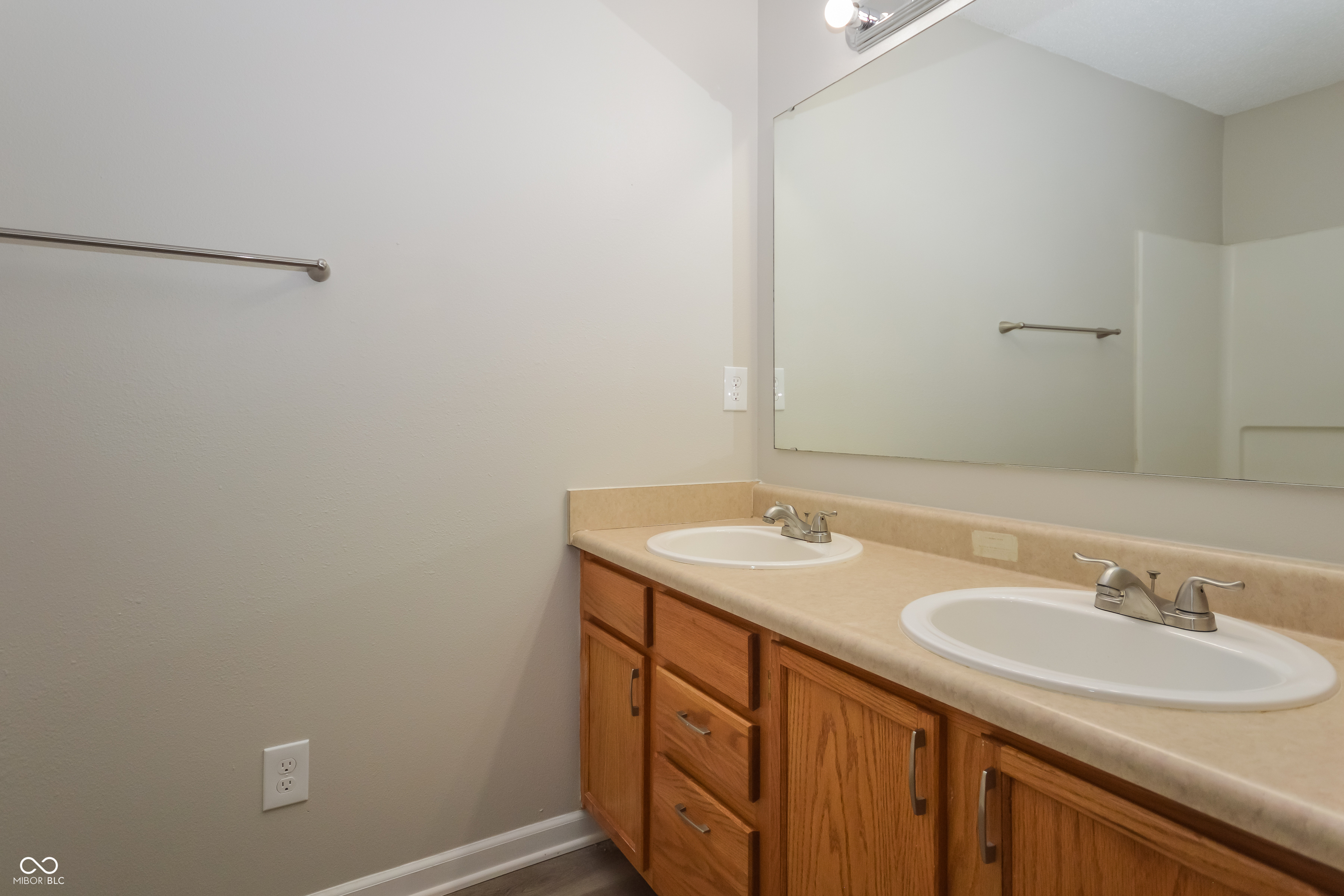 2265 Shadowbrook Drive Plainfield, IN 46168 - Photo 11 of 17