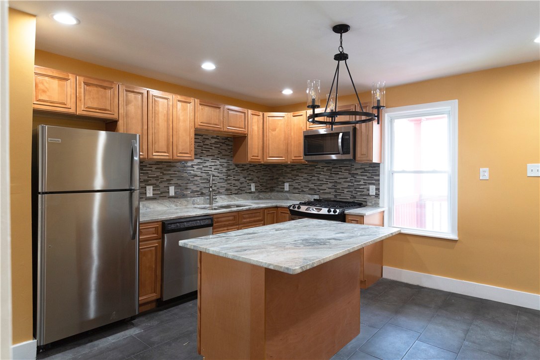 114 Orchard Street Woonsocket, RI 02895 - Photo 25 of 40 Gallery Image 25