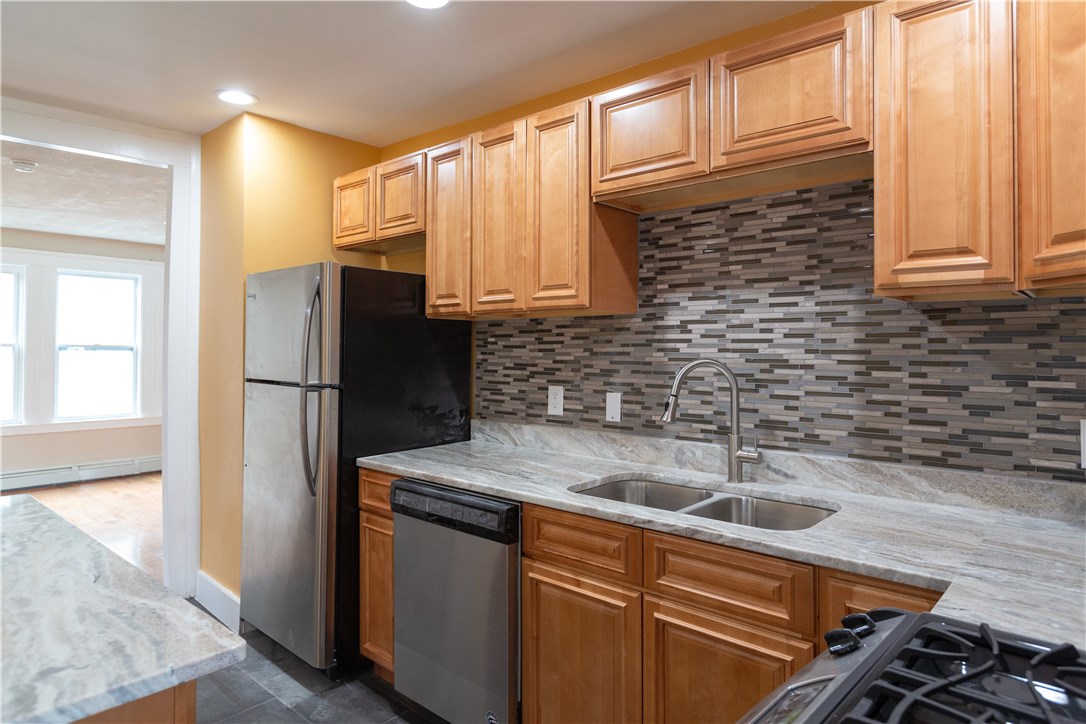 114 Orchard Street Woonsocket, RI 02895 - Photo 27 of 40 Gallery Image 27