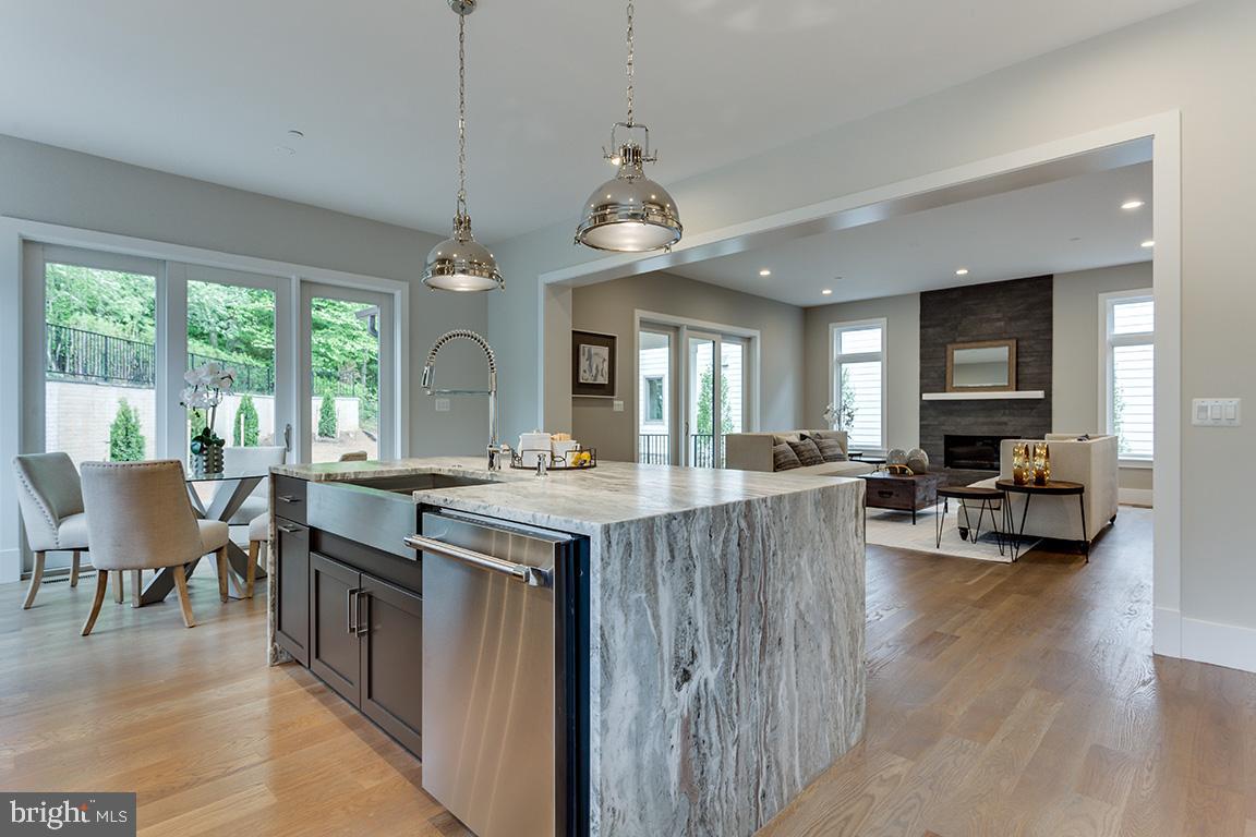 8826 Ridge Road Bethesda, MD 20817 - Photo 14 of 45
