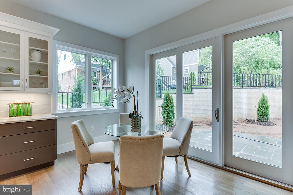 8826 Ridge Road Bethesda, MD 20817 - Photo 18 of 45 Breakfast Nook w views and lots of natural light!