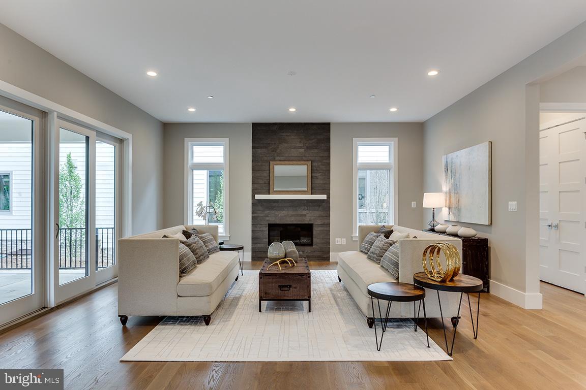 8826 Ridge Road Bethesda, MD 20817 - Photo 19 of 45 Spacious Family Room with Fireplace