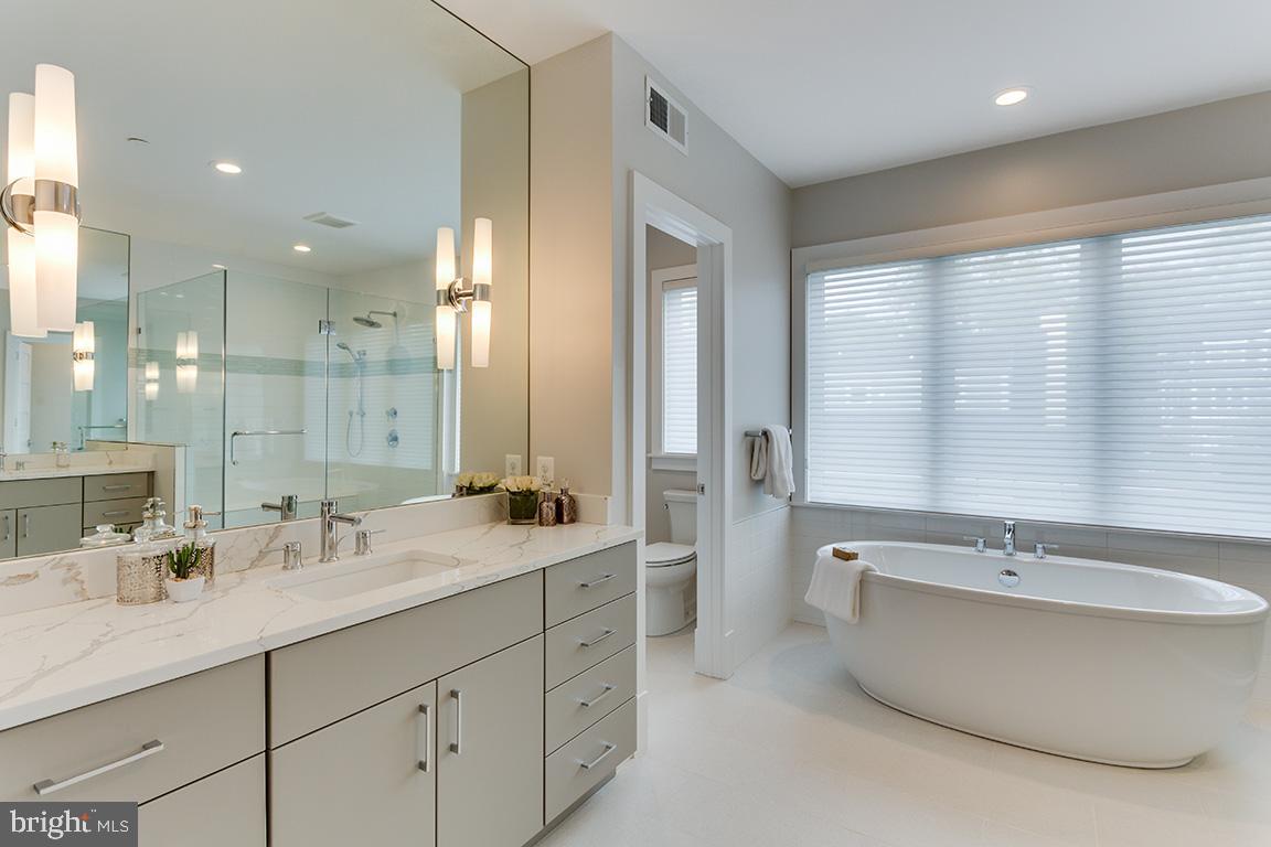 8826 Ridge Road Bethesda, MD 20817 - Photo 28 of 45 Luxurious Master Bath w Double Vanity