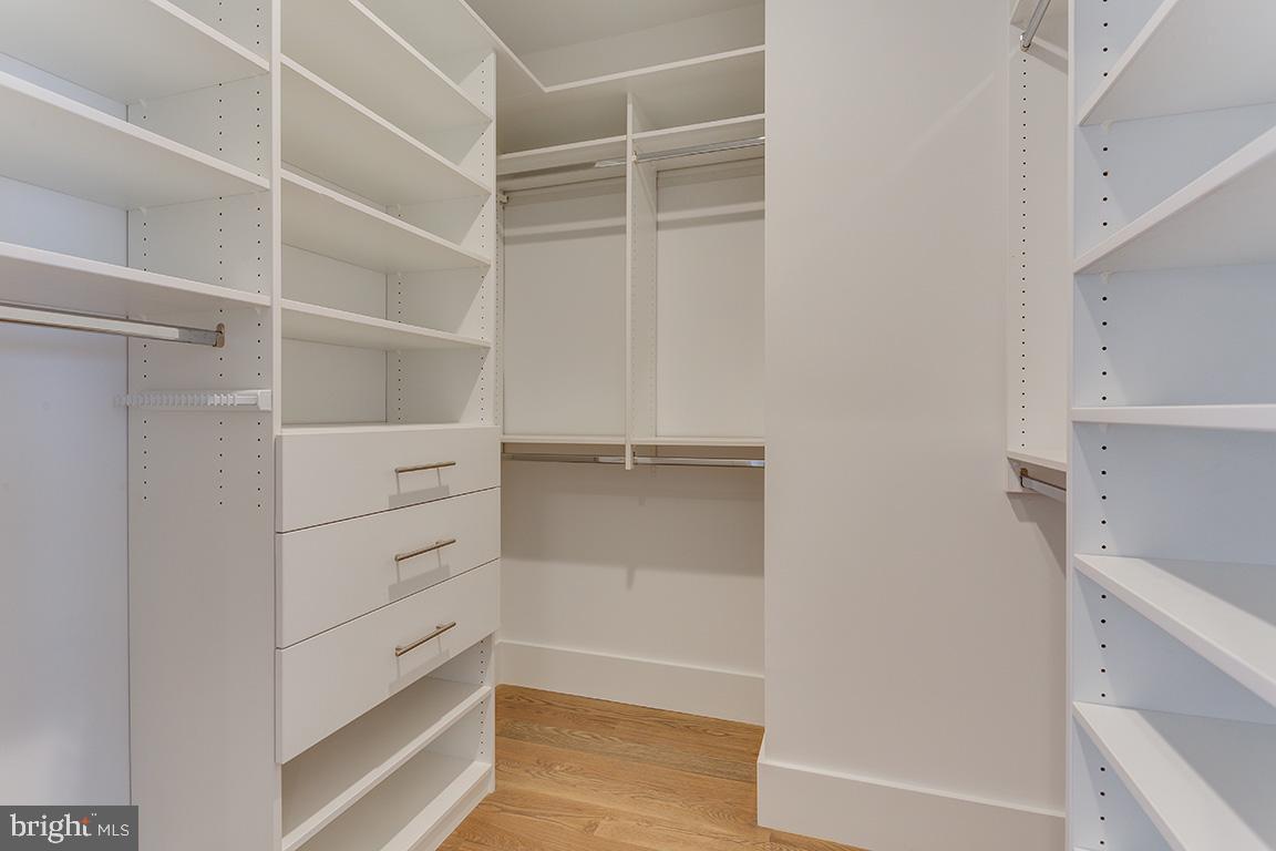 8826 Ridge Road Bethesda, MD 20817 - Photo 30 of 45 Built-in Walk-in CLosets